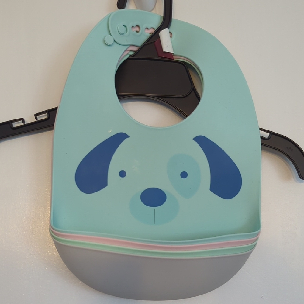 Cute Puppy Silicone Bib for Kids